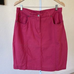 Woolrich beautiful linen like cotton wild cherry denim skirt